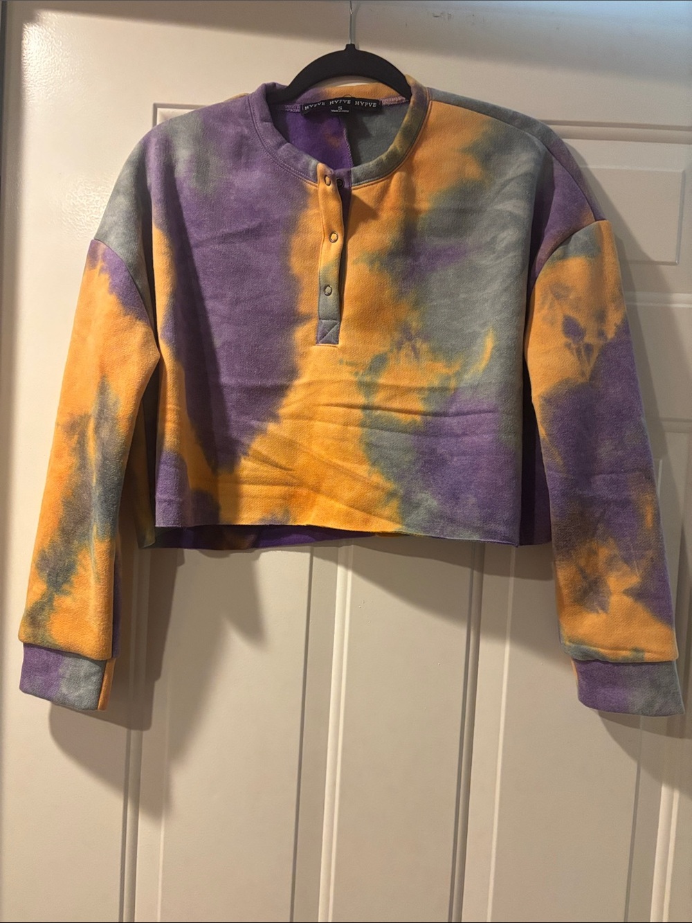 HYFVE Purple & GoldTie-Dye Cropped Henley Sweater